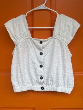 Madewell crinkle knit button front top